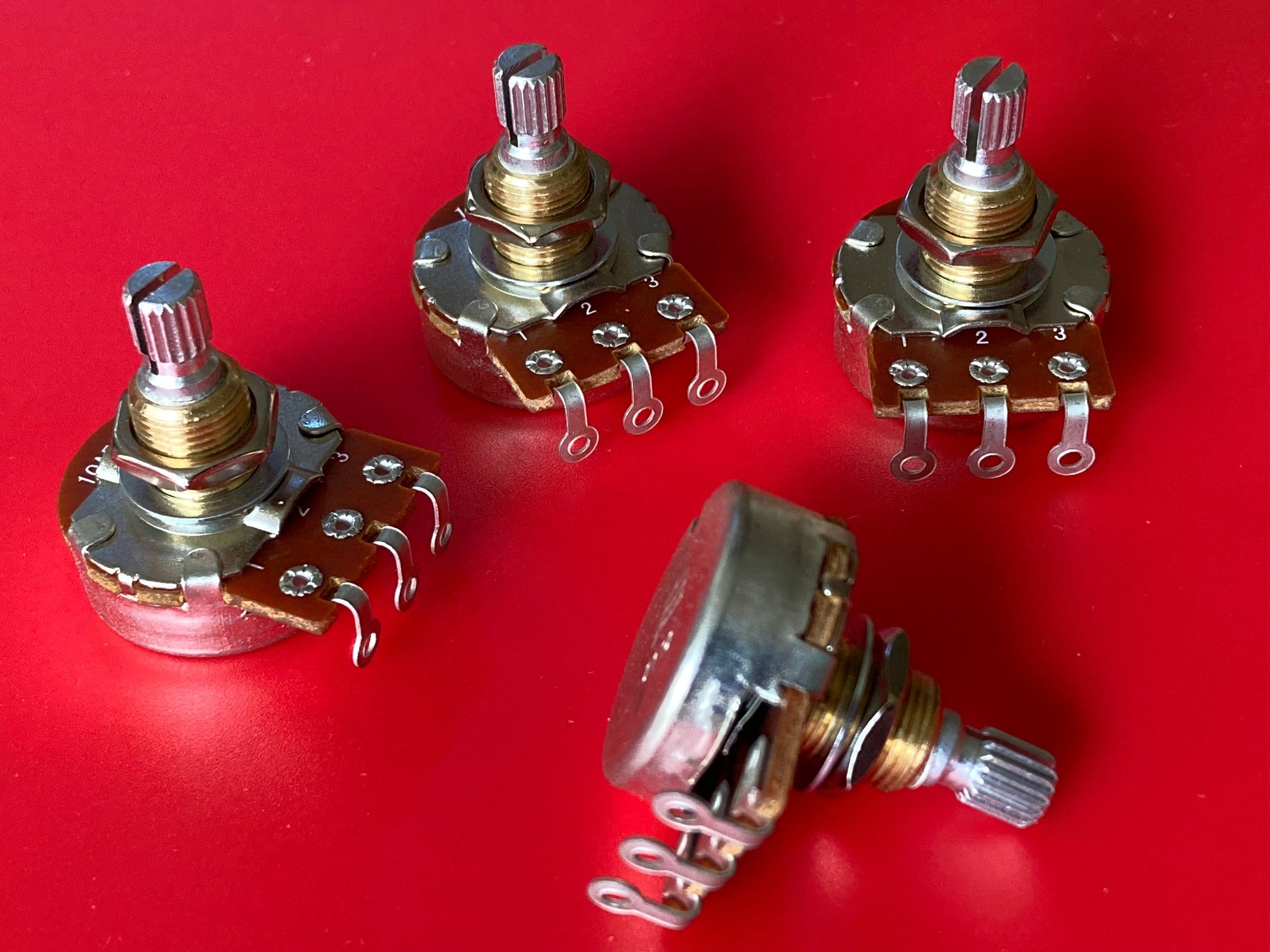 Guitar pots 500K Bourns potentiometer Tone Man Guitar upgrade wiring